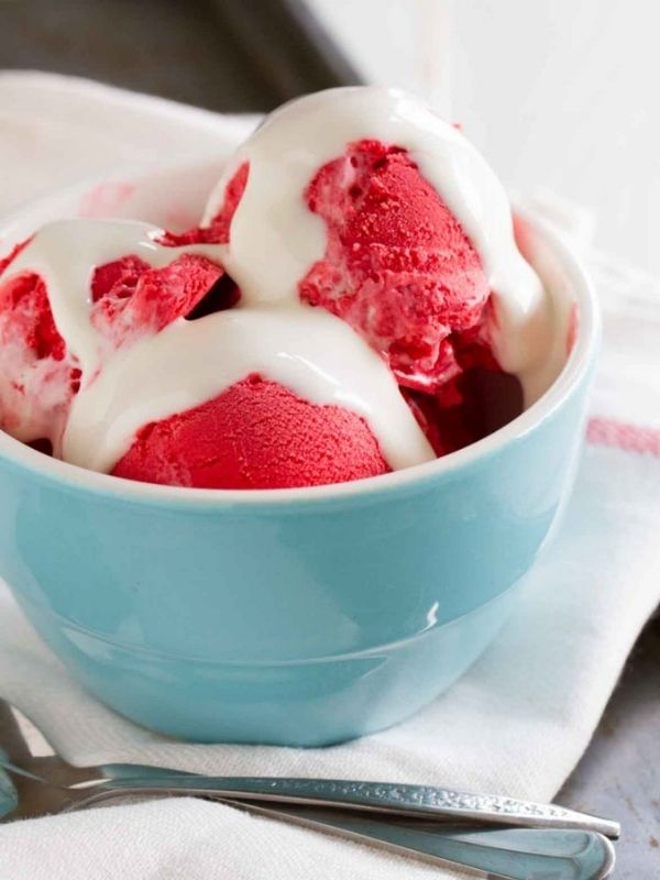 Red Velvet Ice Cream With Marshmallow Swirl