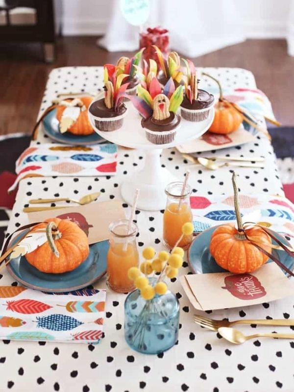 Colorful Thanksgiving Kids Table