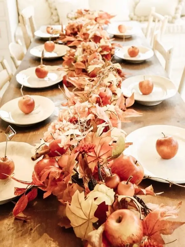 Farmhouse Thanksgiving Tablescape