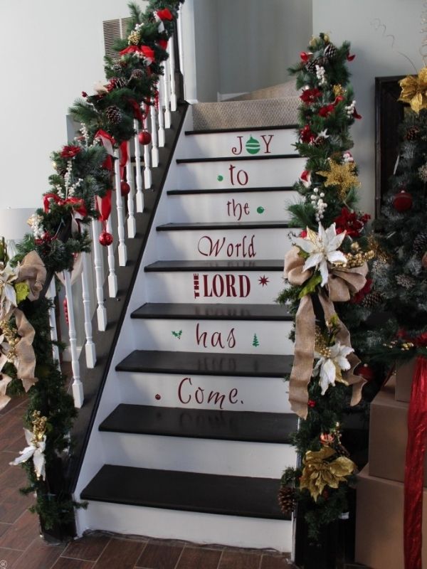 Staircase Christmas Decor