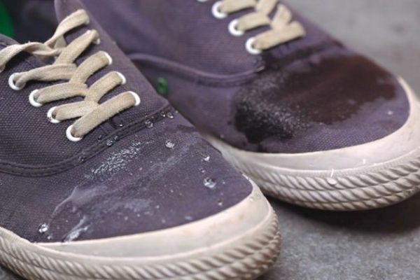 DIY Waterproof Canvas Shoes