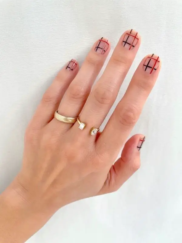 Modern Plaid Nail Designs