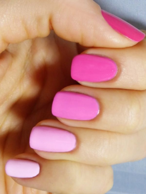Pink Gradient Nail Designs