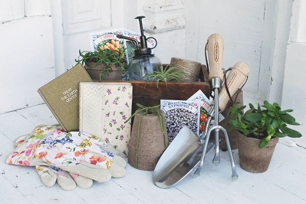 Gardener's Gift Basket Image