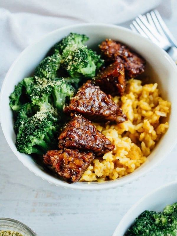 Maple Balsamic Tempeh With Pumpkin Rice Bowl