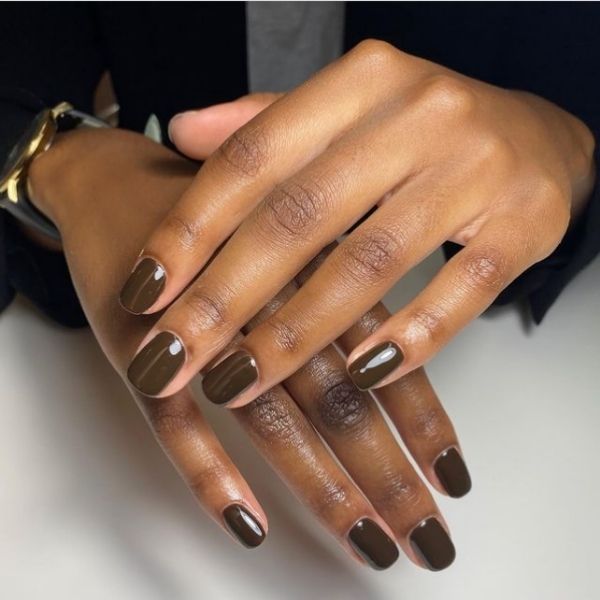 Mocha Nails