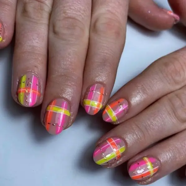 Neon Tartan Short Acrylic Nails