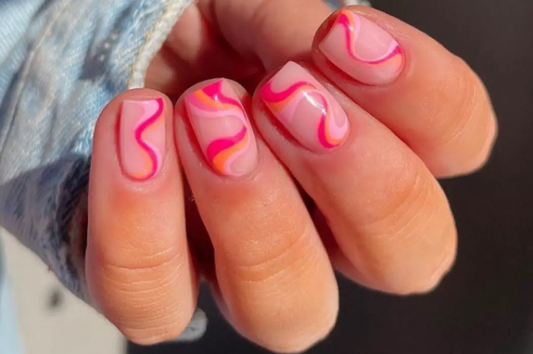 30 Short Acrylic Nails That Ll Make Your Hands Look Pretty