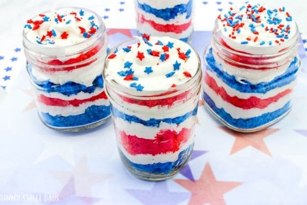Fourth of July Cake in a Jar