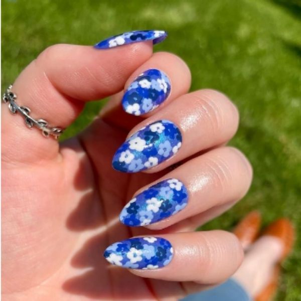 Bluesy Floral Acrylic Nails