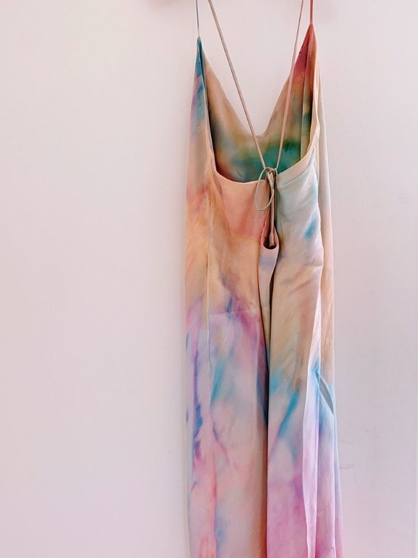 DIY Tissue Paper Tie Dying