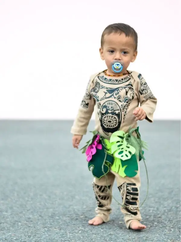 DIY Maui Halloween Costume with Cricut Costume