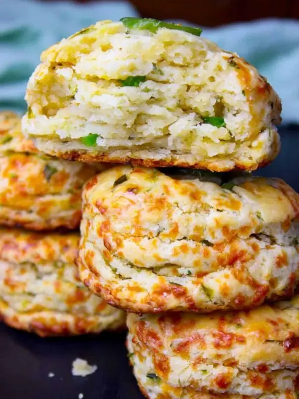 Jalapeno Cheddar Biscuits