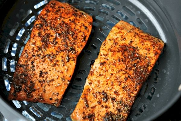 Air Fryer Herbed Salmon