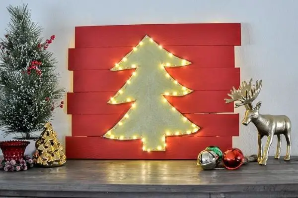 DIY Christmas Wall Decor