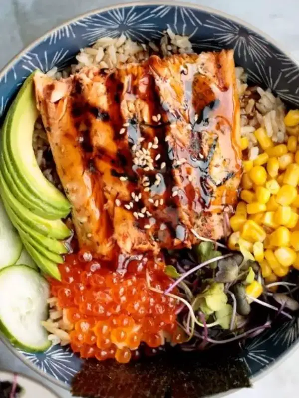 Teriyaki Grilled Salmon Rice Bowl