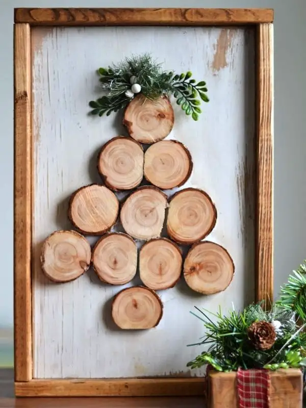 DIY Wood Slice Christmas Tree