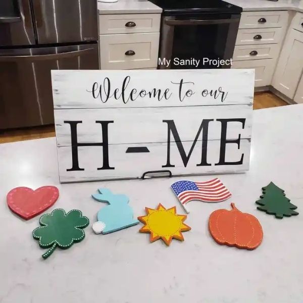 DIY Interchangeable Welcome Home Signs
