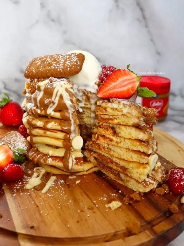 Biscoff and White Chocolate Pancakes