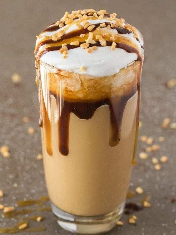 Low Carb Snickers Breakfast Shake