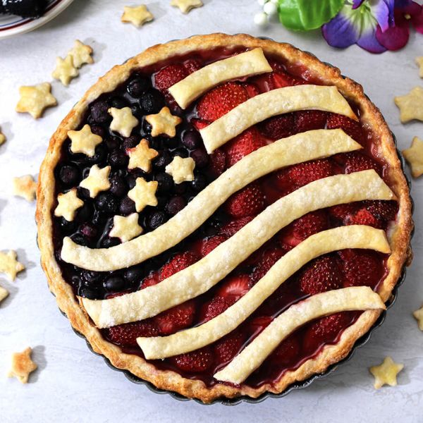 Fourth of July Berry Pie with Homemade Pie Crust