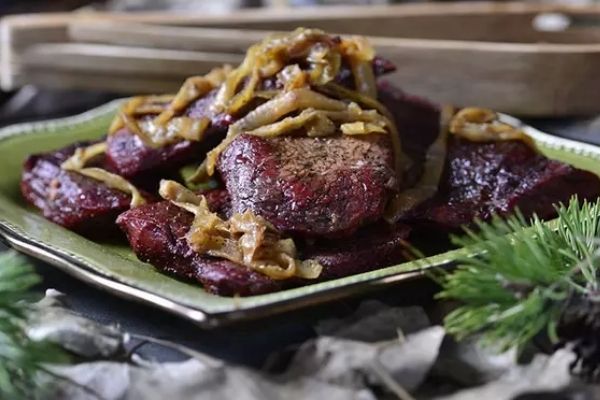 Smoked Elk Steaks with Caramelized Onions