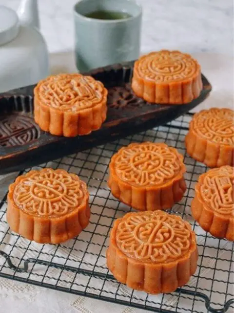 19 Best Asian Cake Recipes That’ll Transport You to Asia