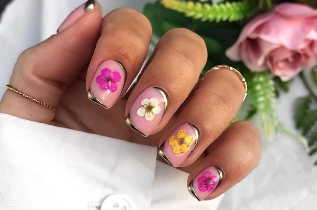 Mother's Day Nail Ideas