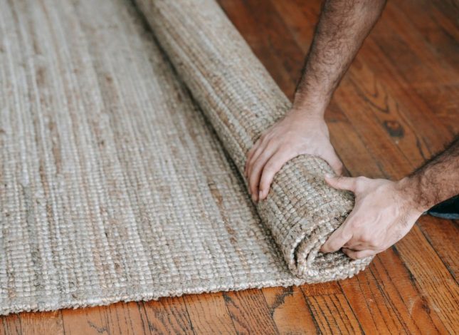 How to Clean Smelly Carpets