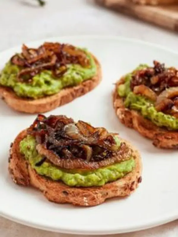 Avocado Toast with Caramelized Balsamic Onions